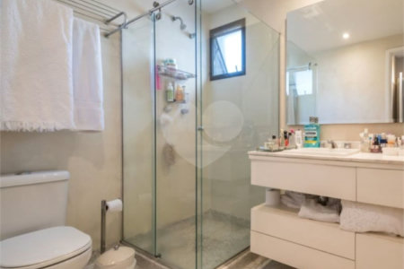 Apartamento à venda com 3 suítes em Cidade Monções, São Paulo, SP