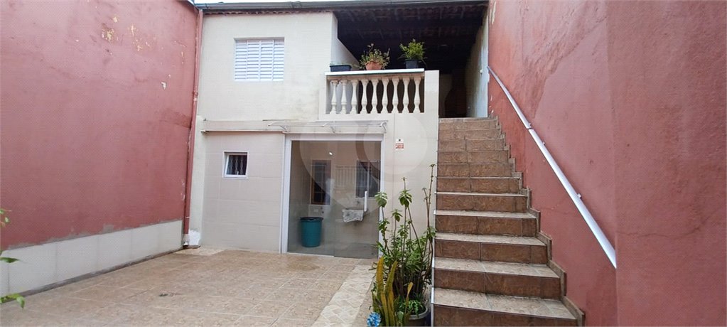 Sobrado à venda com 3 quartos, sendo 1 suíte, em Tremembé, São Paulo, SP