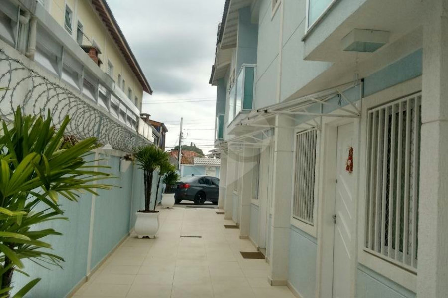 Casa à venda com 2 suítes no condomínio S//nome, São Paulo - SP
