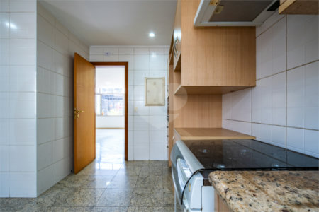 Casa de Vila à venda com 3 quartos, sendo 2 suítes, em Campo Belo, São Paulo, SP