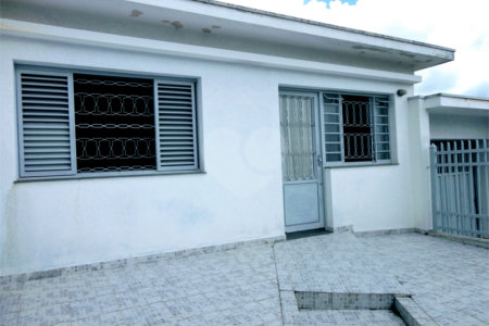 Casa à venda com 3 quartos em Vila Clayton, Valinhos, SP