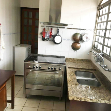 Casa Térrea à venda com 4 quartos, sendo 1 suíte, em Vila Monumento, São Paulo, SP