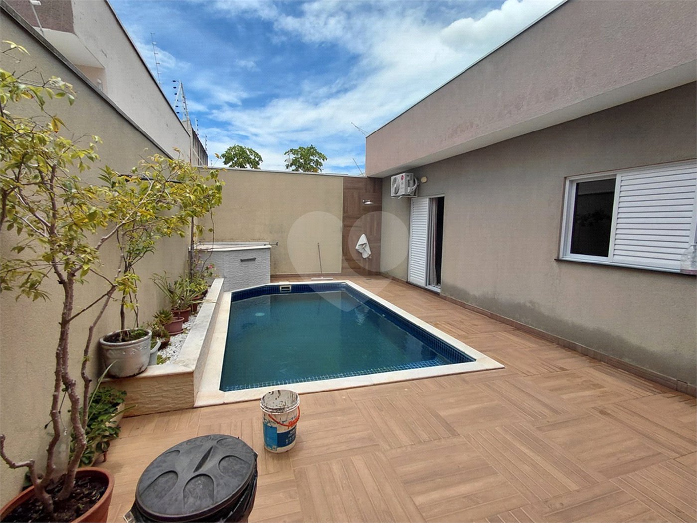 Casa Térrea à venda com 3 quartos, sendo 1 suíte, em Jardim Esplanada II, Indaiatuba, SP