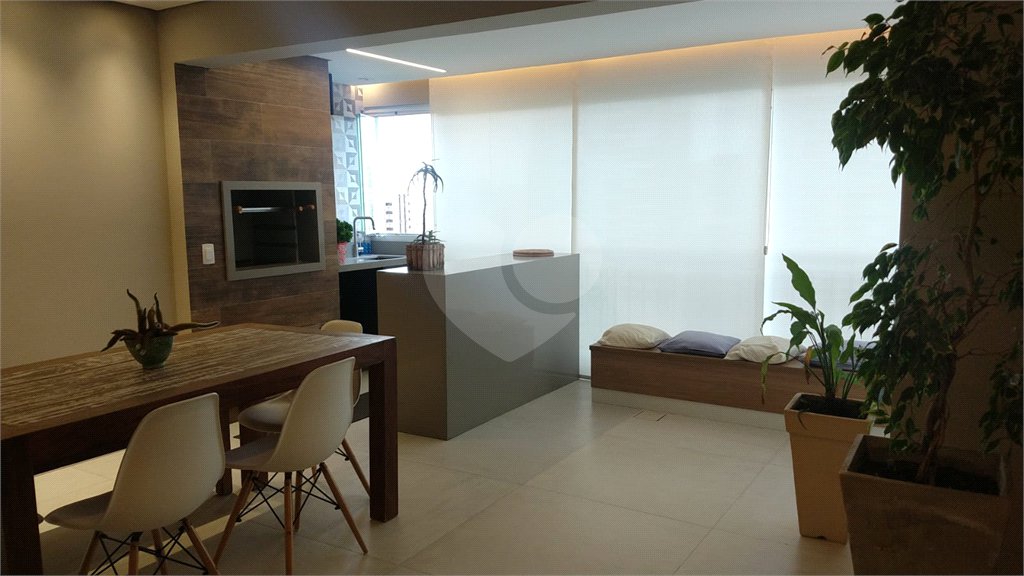 Apartamento à venda com 3 suítes em Jardim Caboré, São Paulo, SP