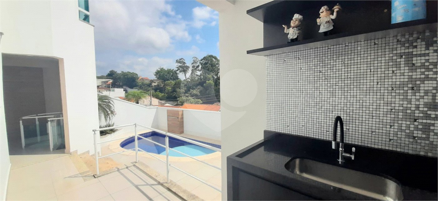 Sobrado à venda com 4 quartos, sendo 2 suítes, em Tucuruvi, São Paulo, SP