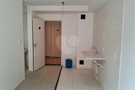 Apartamento à venda com 1 quarto em Vila Mazzei, São Paulo, SP