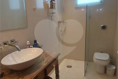 Casa à venda com 3 quartos, sendo 1 suíte, em Jardim Europa, Sorocaba, SP