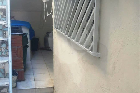 Sobrado à venda com 4 quartos em Jardim Japão, São Paulo, SP