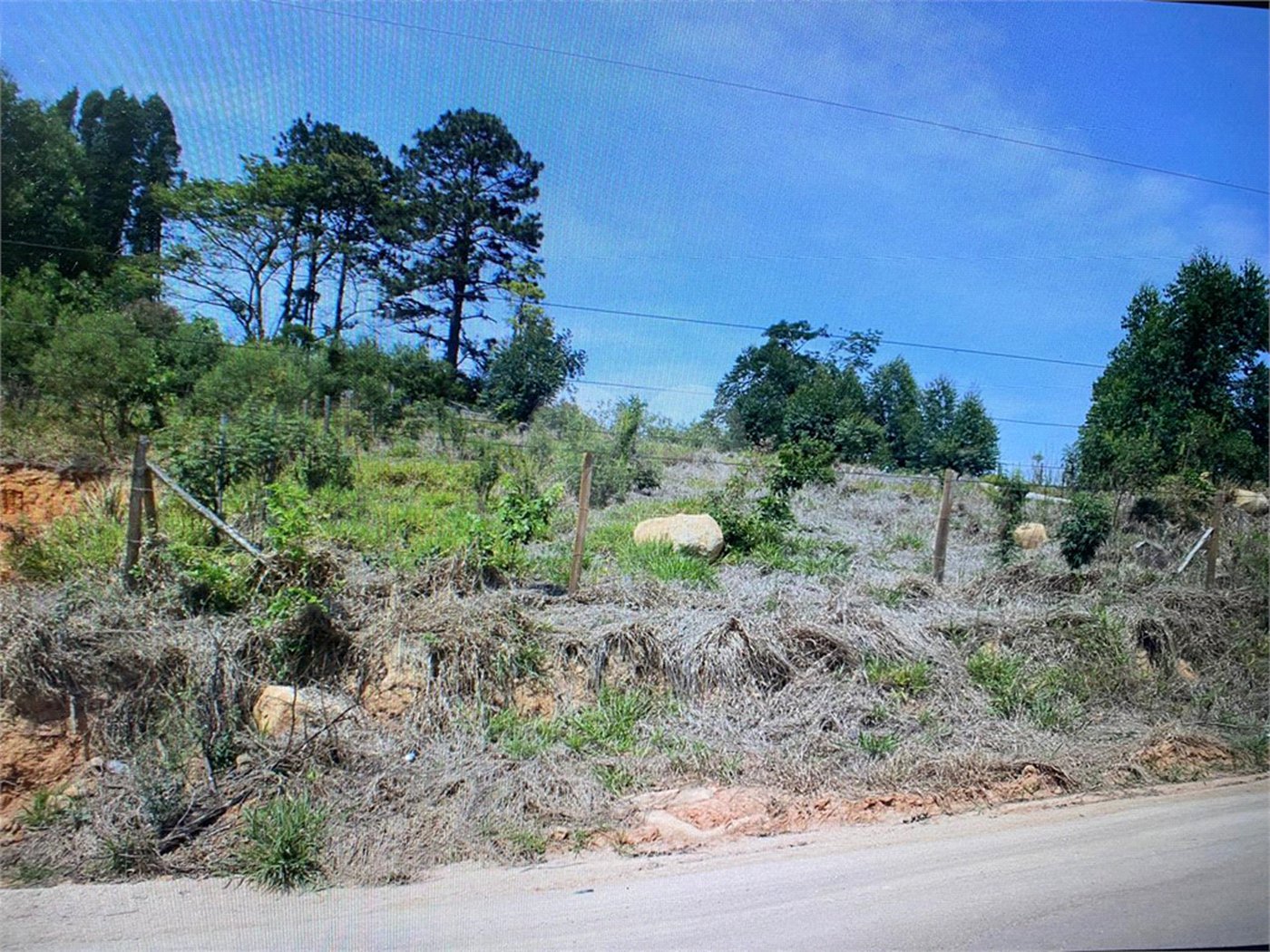 Terreno à venda em Pouso Alegre, Mairinque, SP