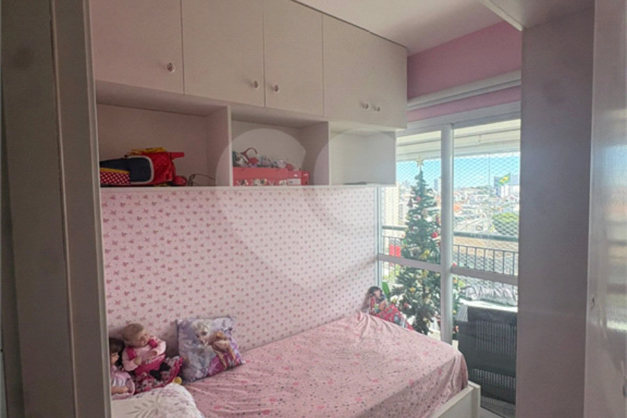 Apartamento à venda com 3 quartos, sendo 1 suíte, em Jardim Leonor Mendes de Barros, São Paulo, SP