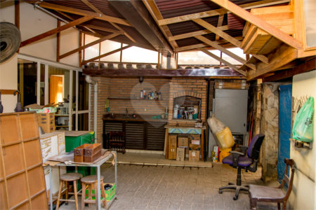Casa à venda com 7 quartos, sendo 1 suíte, em Jardim Paulistano, São Paulo, SP