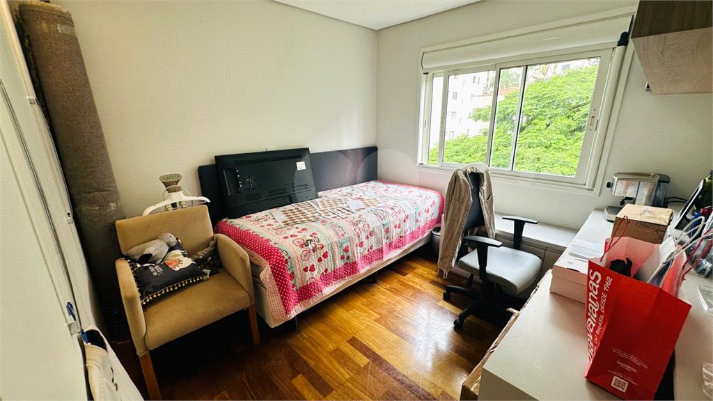 Apartamento à venda com 3 suítes em Vila Mariana, São Paulo, SP