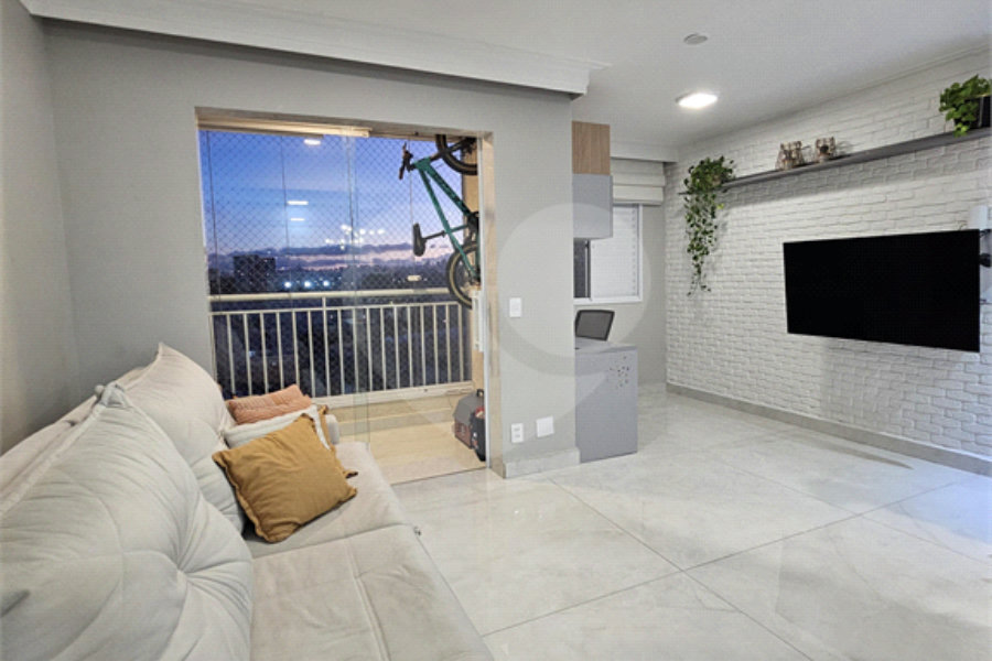 Apartamento à venda com 3 quartos, sendo 1 suíte, em Vila Guilherme, São Paulo, SP
