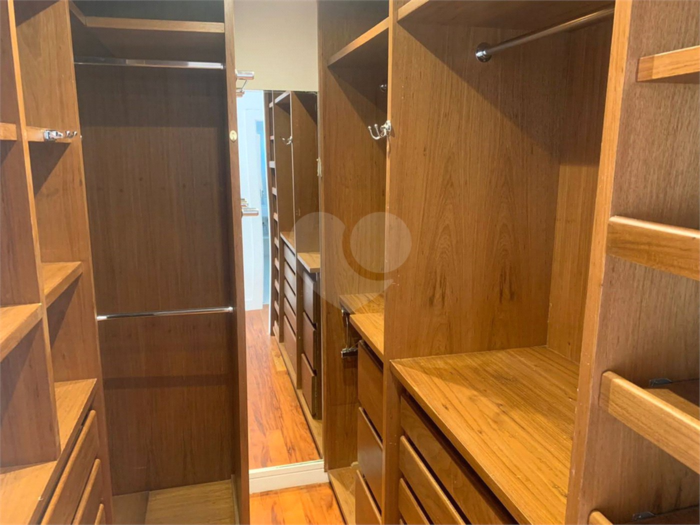 Cobertura à venda ou para alugar com 3 suítes em Granja Julieta, São Paulo, SP