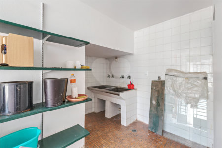 Casa à venda com 3 quartos, sendo 1 suíte,  em Granja Julieta, São Paulo, SP