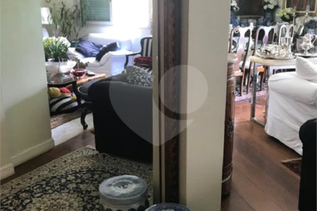 Apartamento à venda com 3 suítes em Vila Morumbi, São Paulo, SP