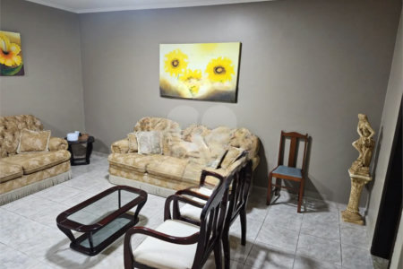 Casa à venda ou para alugar com 3 quartos, sendo 1 suíte, em Parque Residencial Lagoinha, Ribeirão Preto, SP