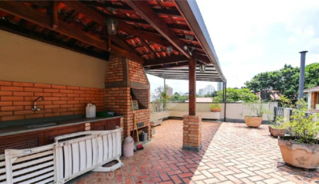 Casa à venda com 3 suítes em Planalto Paulista, São Paulo, SP