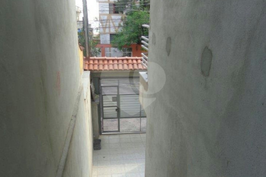 Sobrado à venda com 3 quartos, sendo 1 suíte,  em Parque Continental II, Guarulhos, SP