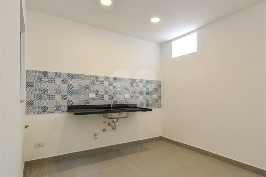 Casa à venda com 2 quartos no condomínio Andrade, São Paulo - SP