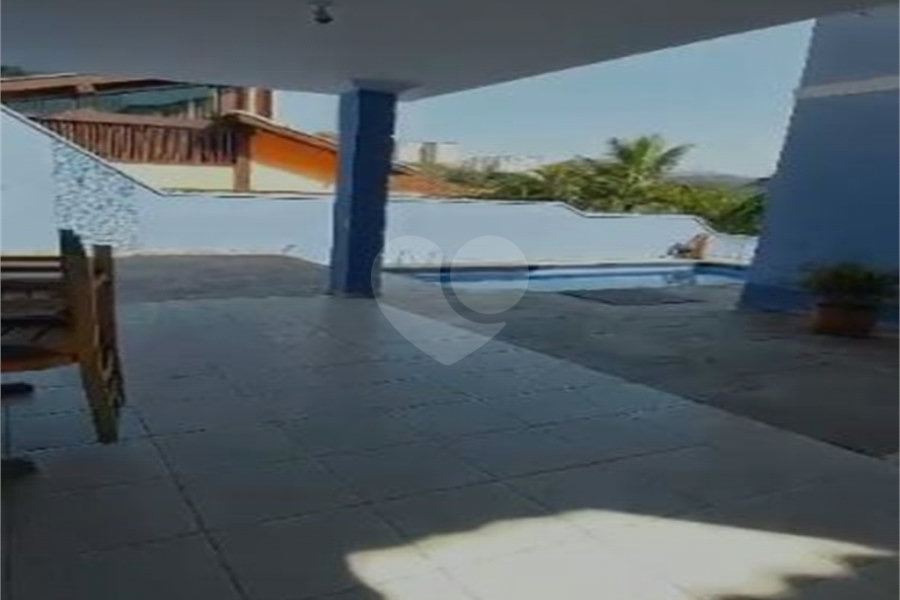 Casa à venda com 4 quartos, sendo 2 suítes,  no condomínio Res Jardim Itatinga, São Paulo - SP