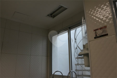 Casa à venda com 2 quartos, sendo 1 suíte,  em Vila Moreira, São Paulo, SP