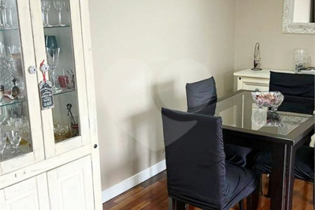 Apartamento à venda com 3 quartos, sendo 1 suíte, em Ipiranga, São Paulo, SP