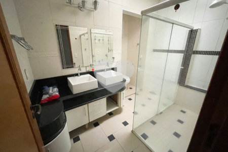 Casa à venda com 2 quartos, sendo 1 suíte, no condomínio Residencial Dona Lilla, Itu - SP