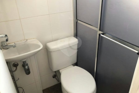 Apartamento à venda com 3 suítes em Vila Suzana, São Paulo, SP