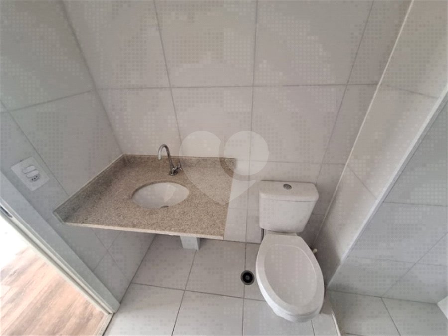 Apartamento à venda com 2 quartos, sendo 1 suíte,  em Vila Esperança, São Paulo, SP