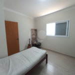 Casa à venda com 3 quartos, sendo 1 suíte, no condomínio São Domingos, Valinhos - SP