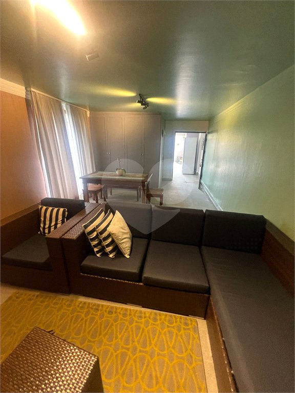 Sobrado à venda com 3 quartos, sendo 1 suíte, em Vila Irmãos Arnoni, São Paulo, SP