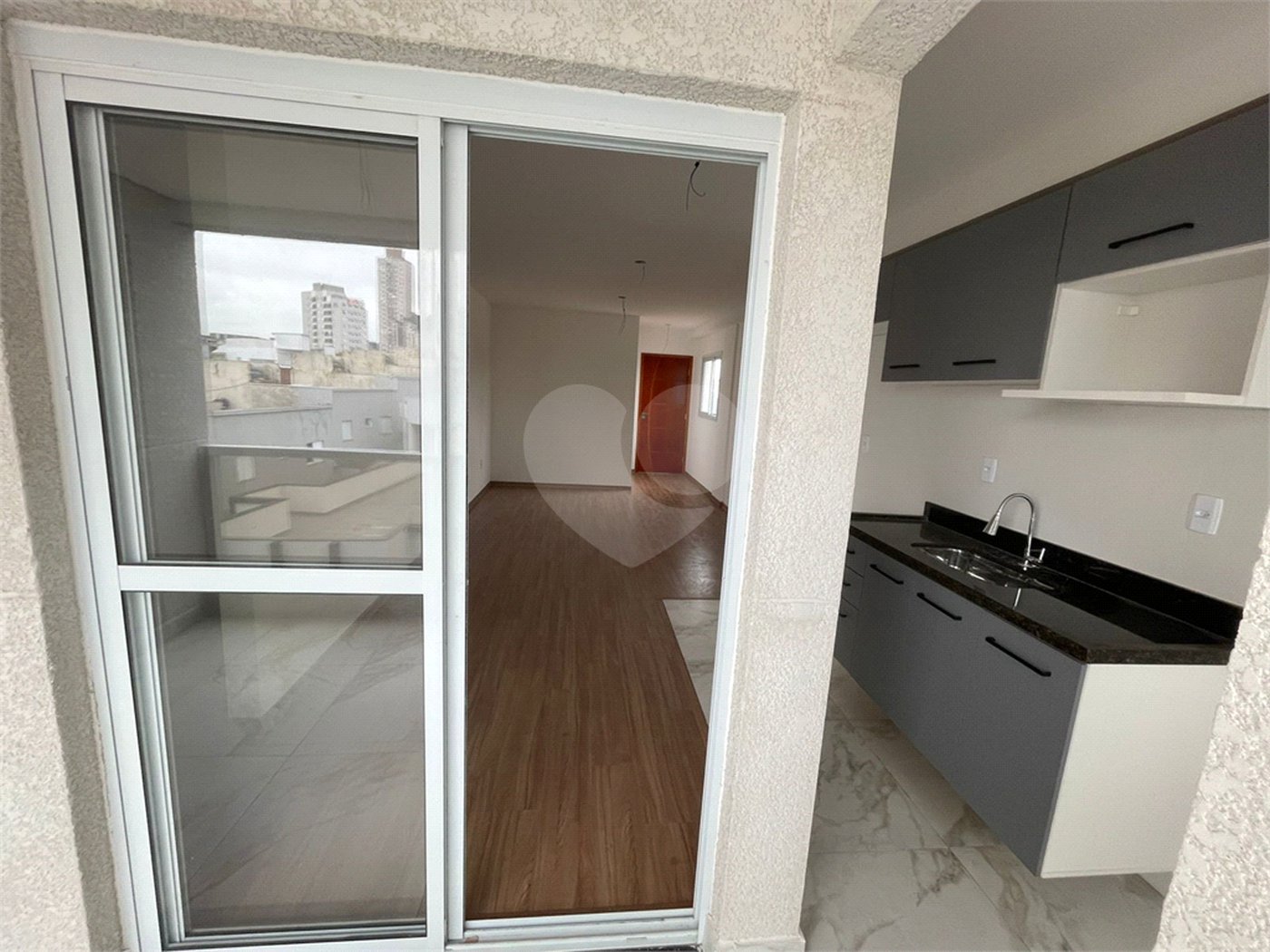 Apartamento à venda com 2 quartos, sendo 1 suíte, em Parada Inglesa, São Paulo, SP
