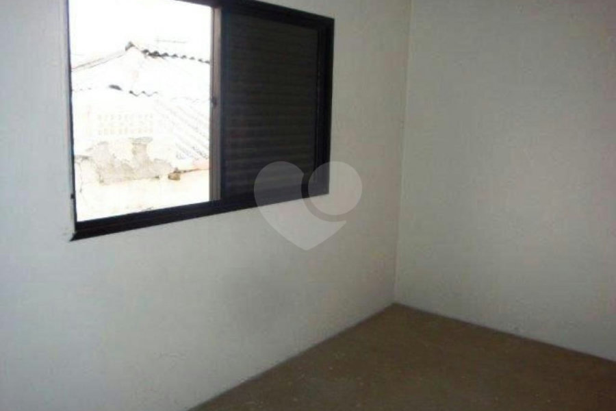 Sobrado à venda com 3 quartos, sendo 1 suíte, em Vila Constança, São Paulo, SP