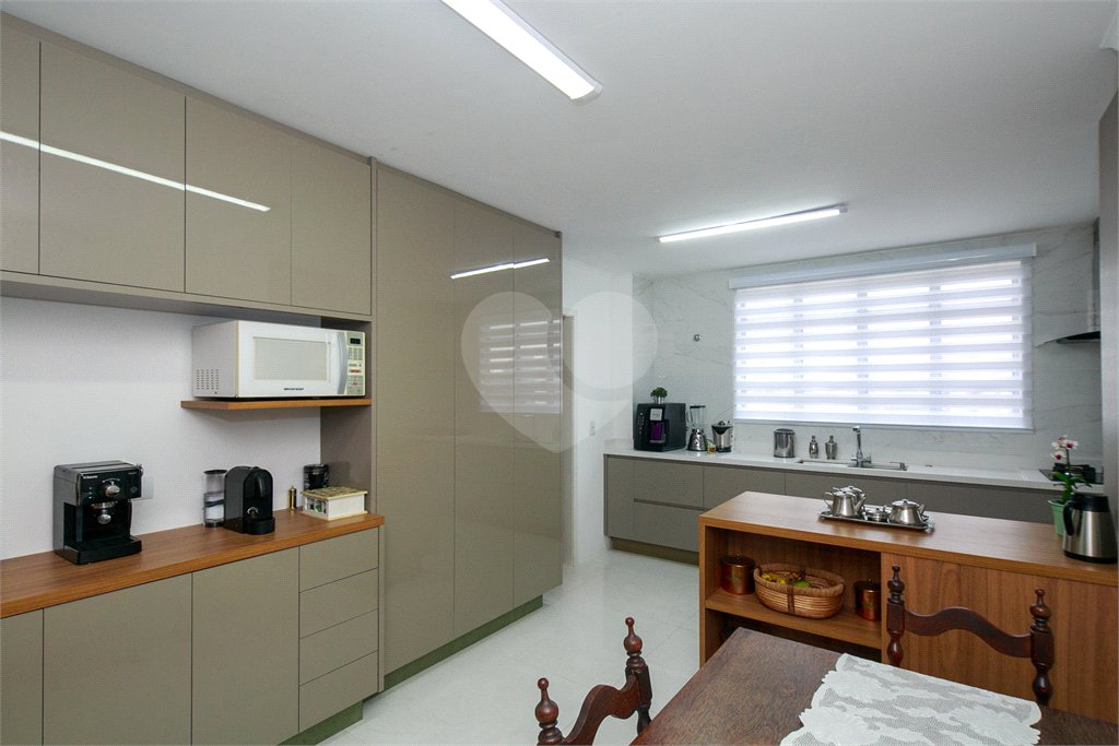 Apartamento à venda com 4 quartos, sendo 1 suíte, em Chácara Santo Antônio (zona Sul), São Paulo, SP