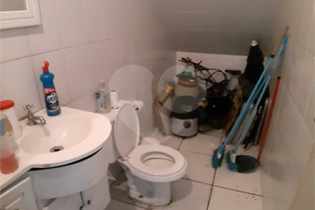 Prédio à venda ou para alugar em Vila Irmãos Arnoni, São Paulo, SP