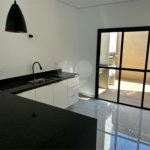 Casa à venda com 2 quartos, sendo 1 suíte,  no condomínio Residencial Marina, Itapetininga - SP