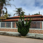 Casa à venda com 4 quartos, sendo 1 suíte,  em Villarejo Sopé da Serra (Vilarejo), Cabreúva, SP