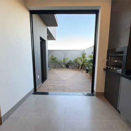 Casa à venda com 3 suítes em Residencial Tivoli, Araraquara, SP