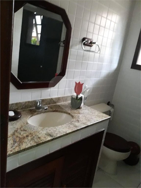 Casa em condomínio à venda com 2 quartos, sendo 1 suíte,  em Portal da Ferradura, Armação dos Búzios, RJ