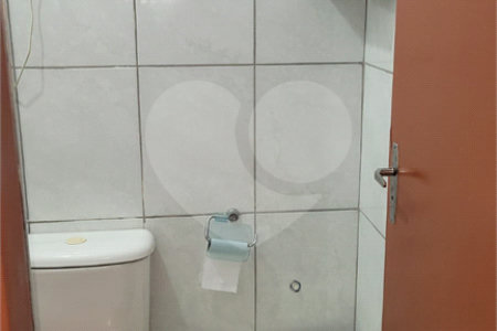 Sobrado à venda com 3 quartos em Água Fria, São Paulo, SP
