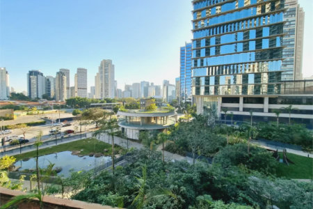 Apartamento à venda ou para alugar com 3 quartos, sendo 1 suíte,  em Jardim das Acácias, São Paulo, SP