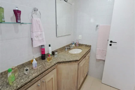 Apartamento à venda com 3 suítes em Vila Suzana, São Paulo, SP