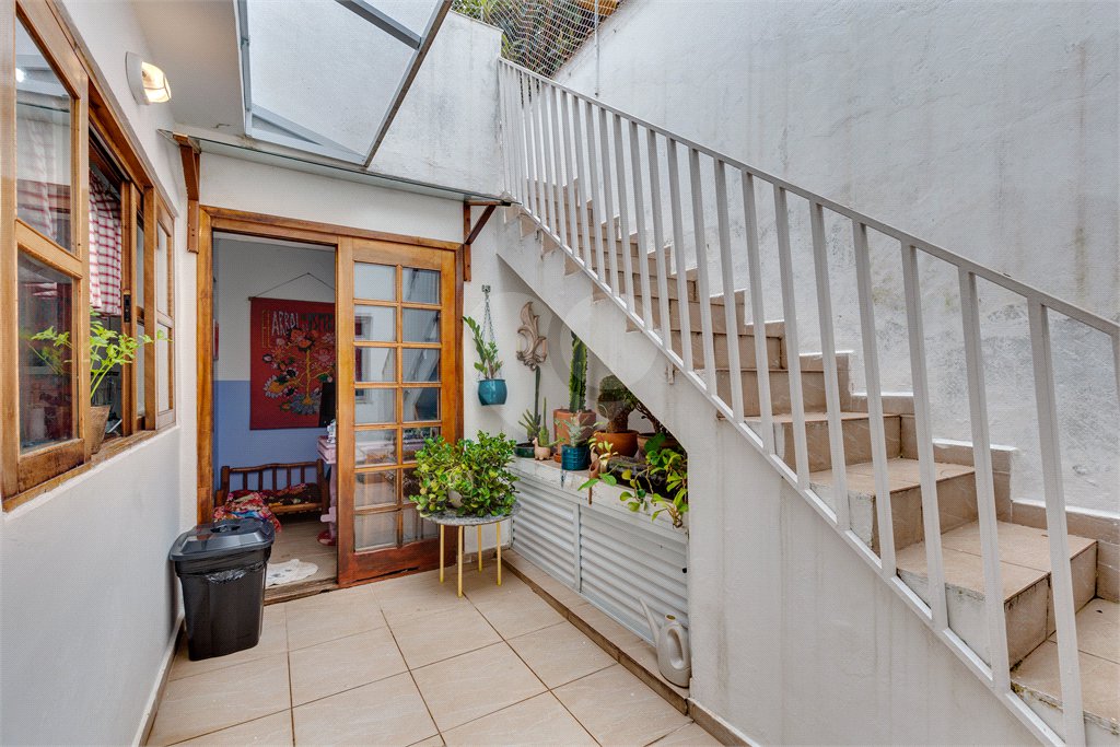 Casa de Vila à venda com 3 quartos em Alto da Boa Vista, São Paulo, SP