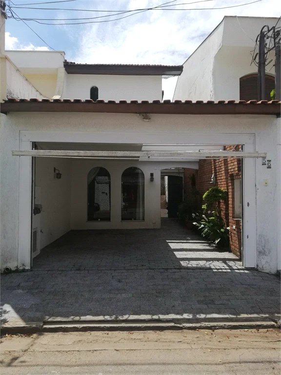 Casa à venda com 3 quartos, sendo 1 suíte, em Brooklin Paulista, São Paulo, SP