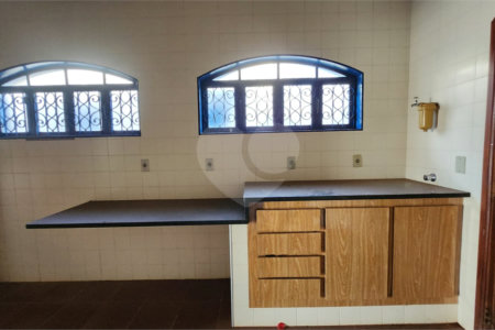 Casa à venda com 4 suítes em Vila Harmonia, Araraquara, SP