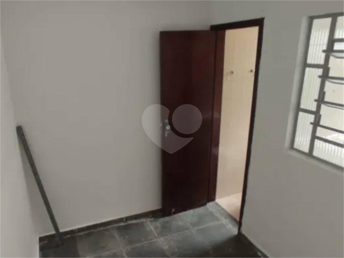 Sobrado à venda com 3 quartos, sendo 1 suíte, em Jardim Pinheiros, São Paulo, SP