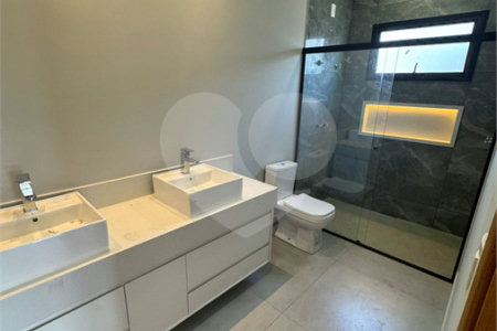Casa à venda ou para alugar com 4 quartos, sendo 3 suítes, no condomínio Residencial Milano, Indaiatuba - SP