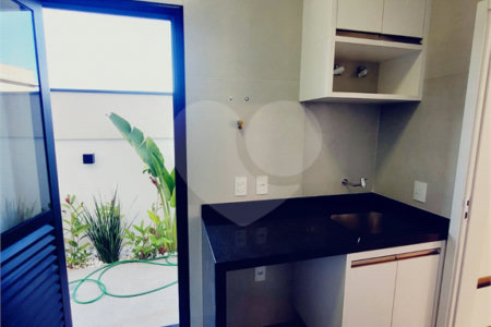Casa à venda com 4 quartos, sendo 3 suítes, no condomínio Villa Sapezal, Indaiatuba - SP