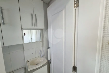 Apartamento à venda com 3 suítes em Vila Paulicéia, São Paulo, SP